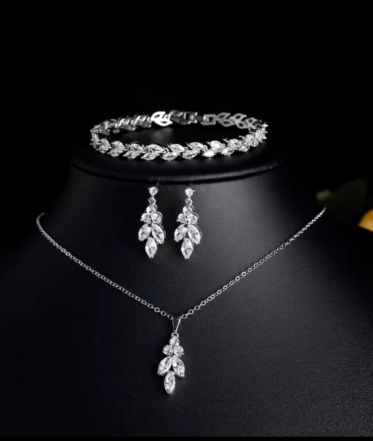 Zakol Luxe Brilliant Zirconia Blad Ketting Oorbellen Ringen Armbanden Set Voor Vrouwen Cz Drop Bridal Wedding Sieraden Sets Nieuwe